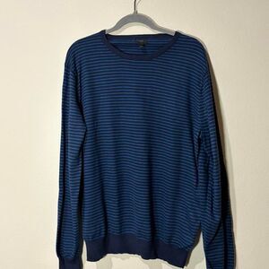 Jcrew Men's Navy and Blue Jumper
